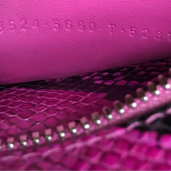 Authentic Balenciaga Neo City mini python - Picture 4 of 12